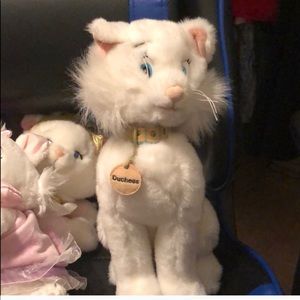 Plush Duchess cat from Aristocats